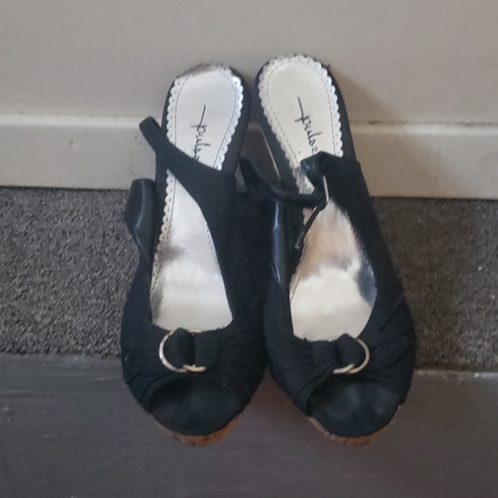Shoes - Picture 2 of 2
